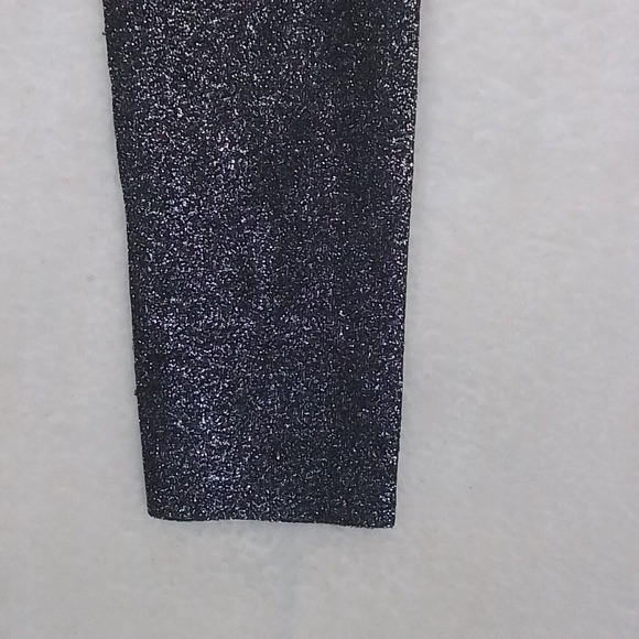 Forever 21 High Rise Sparkle Leggings Size Medium in Metallic Silver - Picture 5 of 9